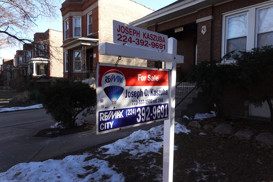 Purchases of new single-family homes decreased 8.6 per cent to a 763,000 annualised pace, government data showed Tuesday.
