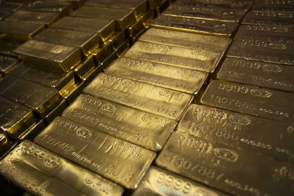 Overall consumption climbs by about 3 per cent to 4,899 tonnes last year, supported by strong demand in the opaque over-the-counter market, as well as from sustained central-bank buying, according to the World Gold Council.