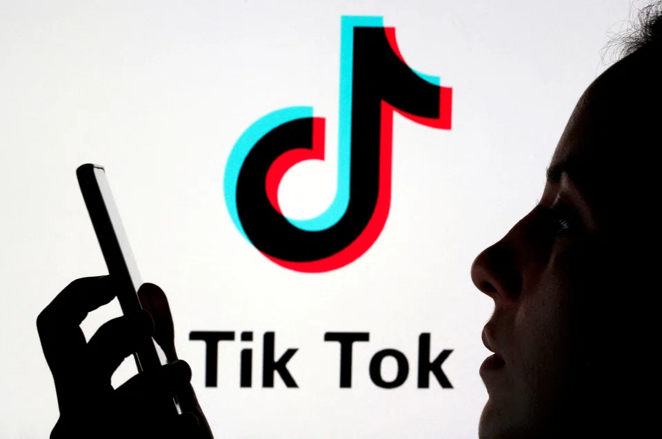 US adult users will spend an average of nearly 56 minutes per day on TikTok this year, six minutes less than the time spent watching Netflix, the market tracker forecast. 
