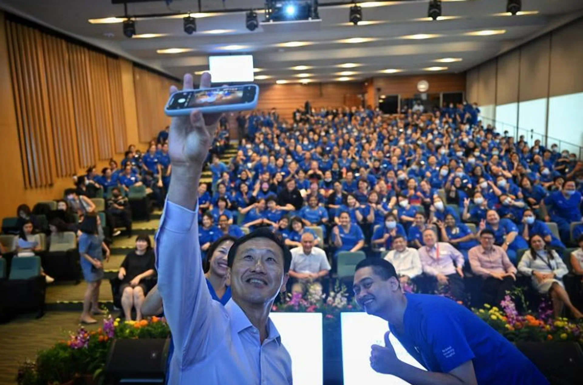 About 29,000 nurses to each get up to S$100,000 in payouts over 20 ...