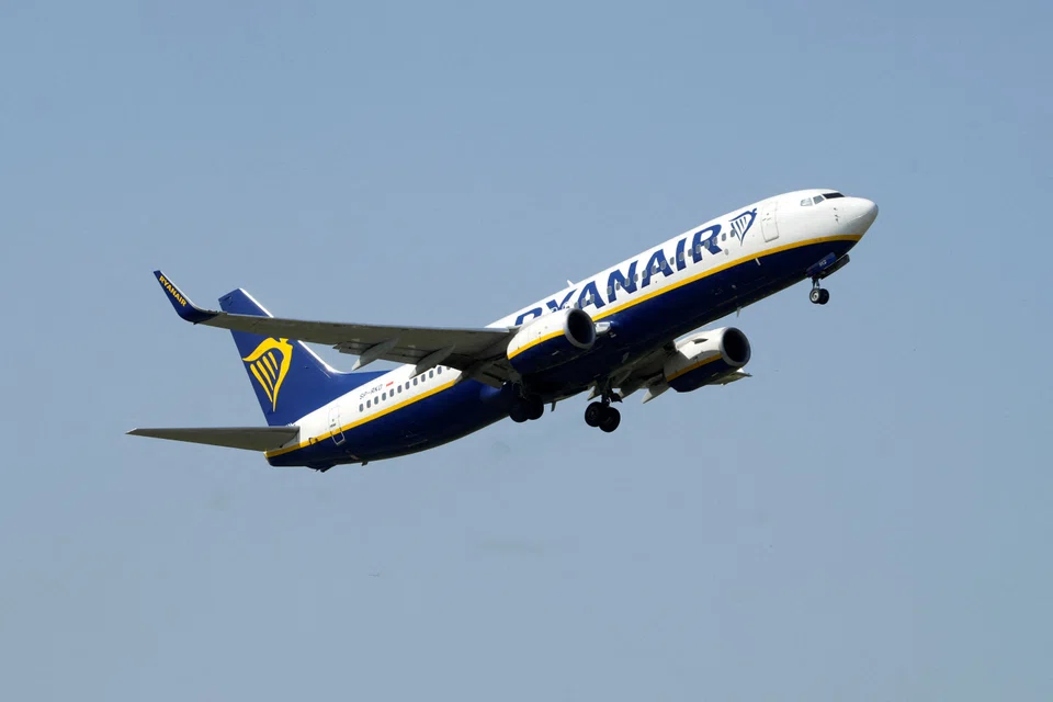 Ryanair earned 1.371 billion euros in the six months to the end of September, well ahead of its previous first-half record of 1.29 billion euros during the same period in 2017.
