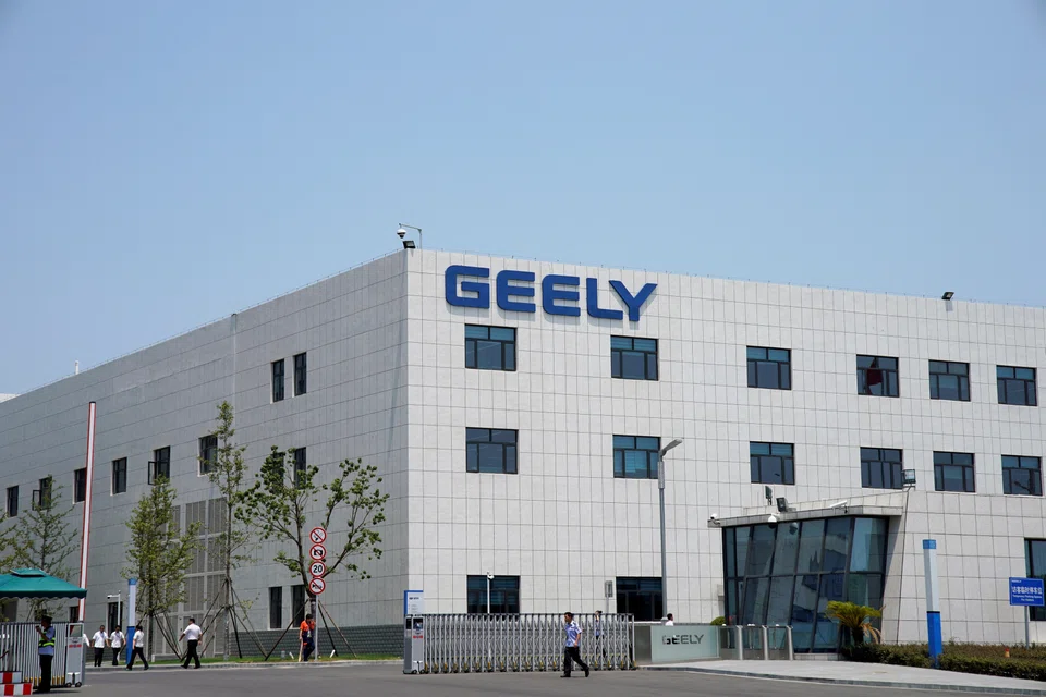 A VENTURE run by the founder of Chinese automaker Zhejiang Geely Holding plans to acquire an 79 per cent stake in Chinese smartphone maker Meizu, a statement published by China's anti-monopoly regulator showed on Monday (Jun 13).