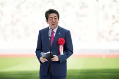 World leaders paid tribute to former Japanese Prime Minister Shinzo Abe, after the political titan widely credited with reviving the nation’s economy and seen as a close friend by other major democracies, was shot to death. 