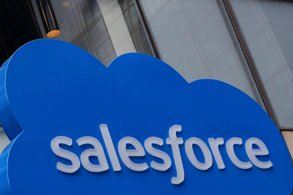 Salesforce, the top maker of customer relations software, is trying to reduce expenses, boost profit and revive revenue growth.