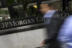 Christian Trunz is the third former trader to testify at the fraud and racketeering trial of Smith and 2 senior employees at JPMorgan's precious-metals desk: managing director Michael Nowak and hedge-fund salesman Jeffrey Ruffo. 