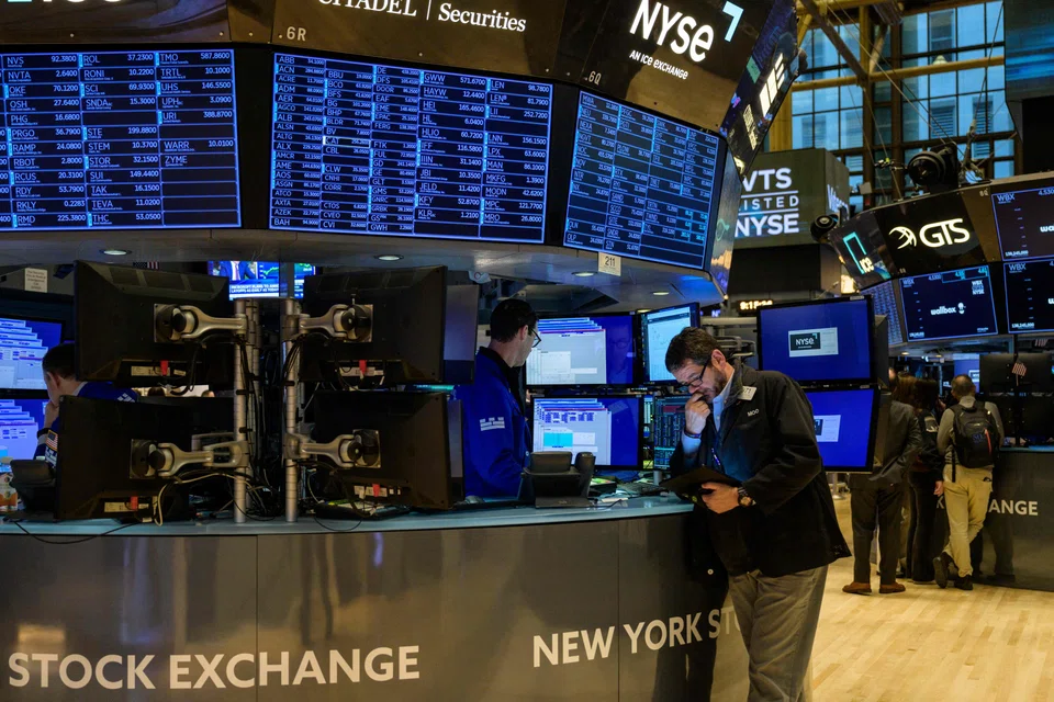 All three major US stock indices advanced on Thursday, led by the Nasdaq, which packed on two per cent following a rally in Apple, Netflix and other big-name tech companies. 