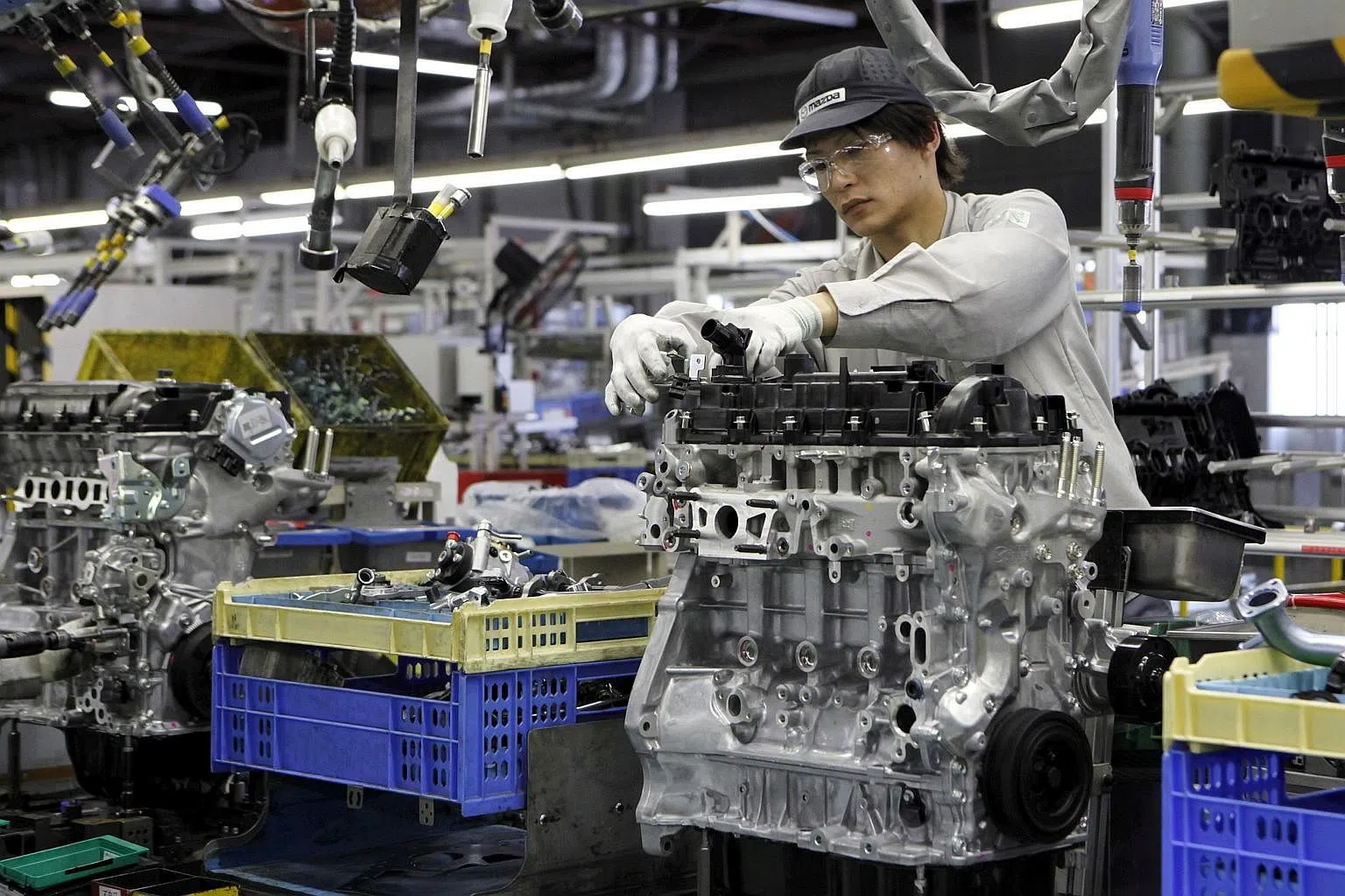 Japan's April factory output up 0.3% m-o-m