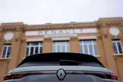 Worldwide sales for the Renault brand reached 354,545 vehicles in the first three months of the year.