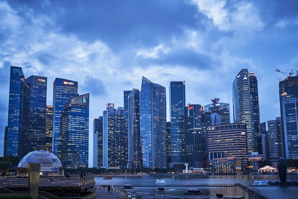 Earnings for the three banks are expected to peak in 2023, as loan growth and fee income taper off, while the market braces itself for yet another potential round of rate hikes by the Fed within the year. 