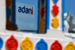 The flagship firm of billionaire Gautam Adani’s empire posted net income of 18.9 billion rupees (S$305 million) for the quarter through December.