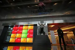 India and Indonesia recorded net foreign bond inflows in August, their first addition in at least 6 months, while global funds poured into Thai debt for the first time since May. 