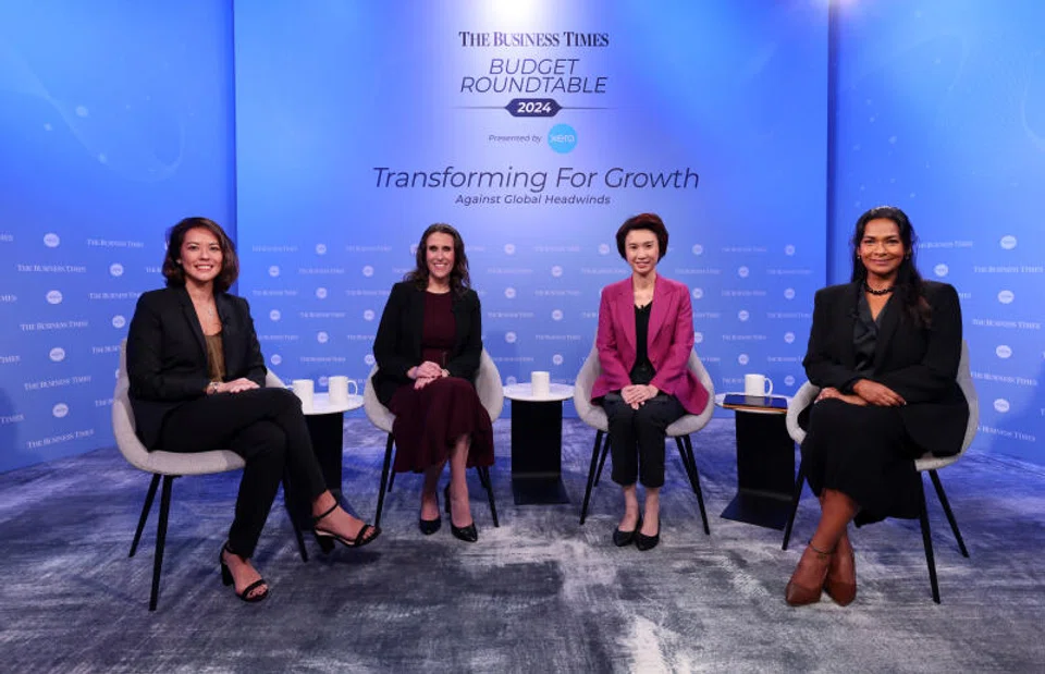 From left: Vicky Hwang, CEO, Chyau Fwu Wine & Spirits; Koren Wines, managing director, Xero Asia; Low Yen Ling, Minister of State for Trade and Industry; Anita Gabriel, senior correspondent, The Business Times.