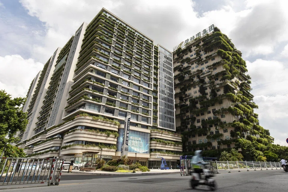 The country’s former largest builder is pushing the deadline back to Aug 31 from Aug 25, according to a filing to the Shanghai Stock Exchange’s private disclosure platform.