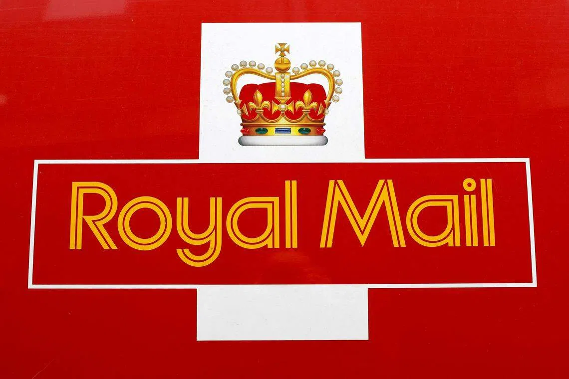 Royal Mail will be resuming its International Tracked and Signed, and International Signed services to all destinations for business account customers and customers buying postage online from Jan 26.