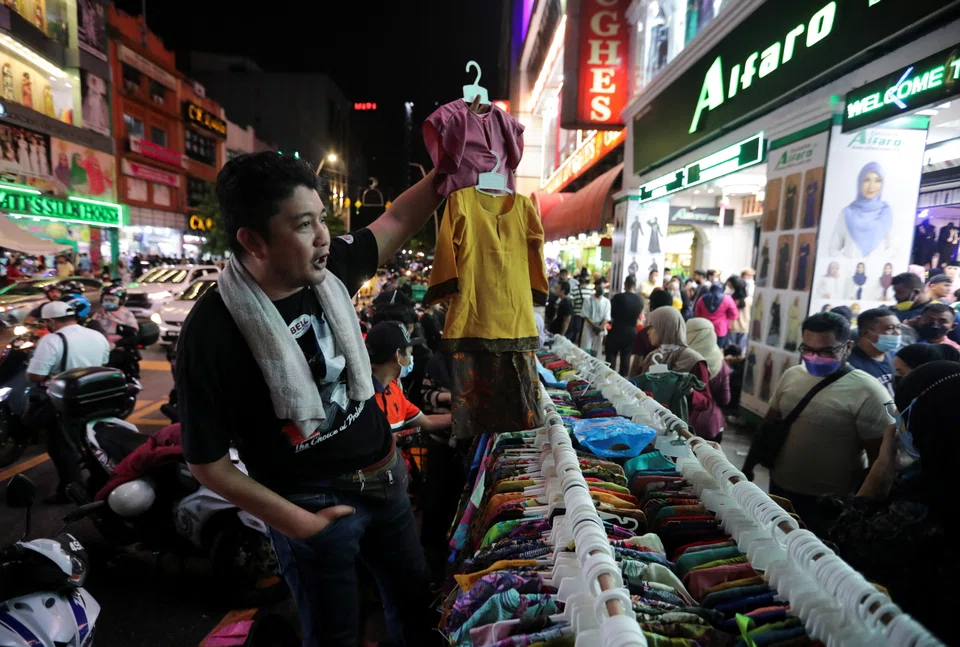 Market observers expect Bank Negara to maintain its benchmark interest rate this week in a move to support Malaysia's economic growth.