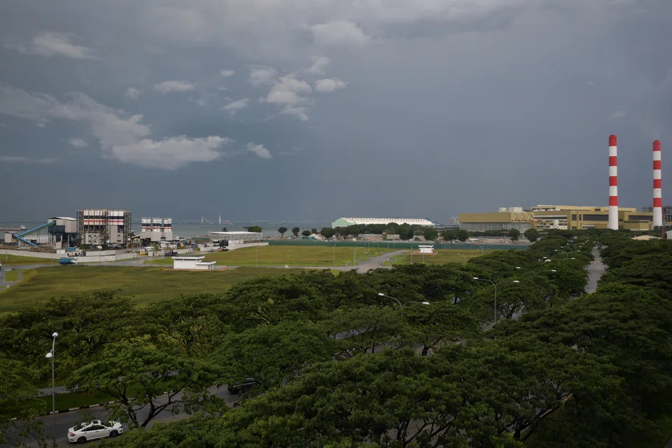 Private analysts were torn on the extent of the impact of a possible Chinese economic slowdown on Singapore’s manufacturing sector.