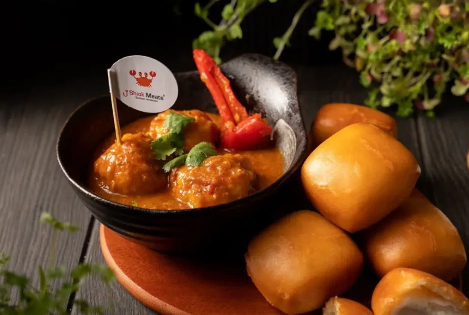 A chili crab dish by Shiok Meats 