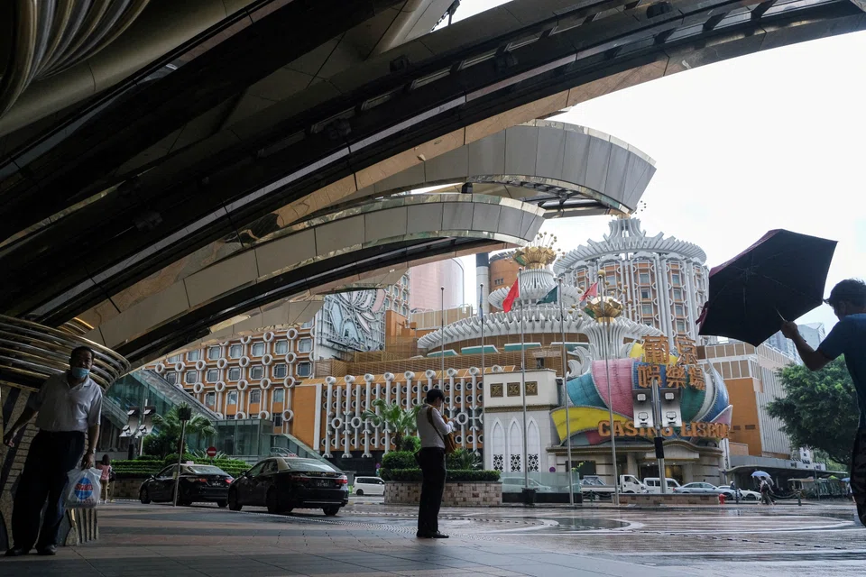 Macau's casinos are soaking up losses as they prepare to bid for new licences by next month.
