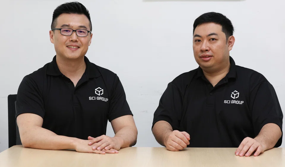 From left: Robin Yang, chief financial officer of SCI Ecommerce, and Joseph Liu, its founder and chief executive.