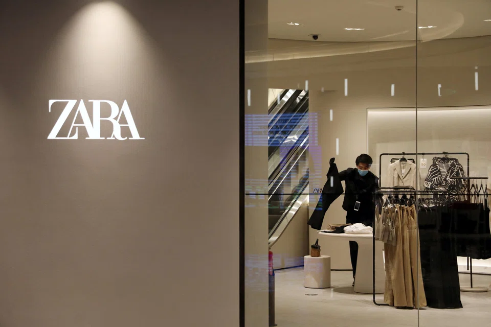 Of 123 net store closures globally last year, 50 were in China, Inditex’s annual report showed.