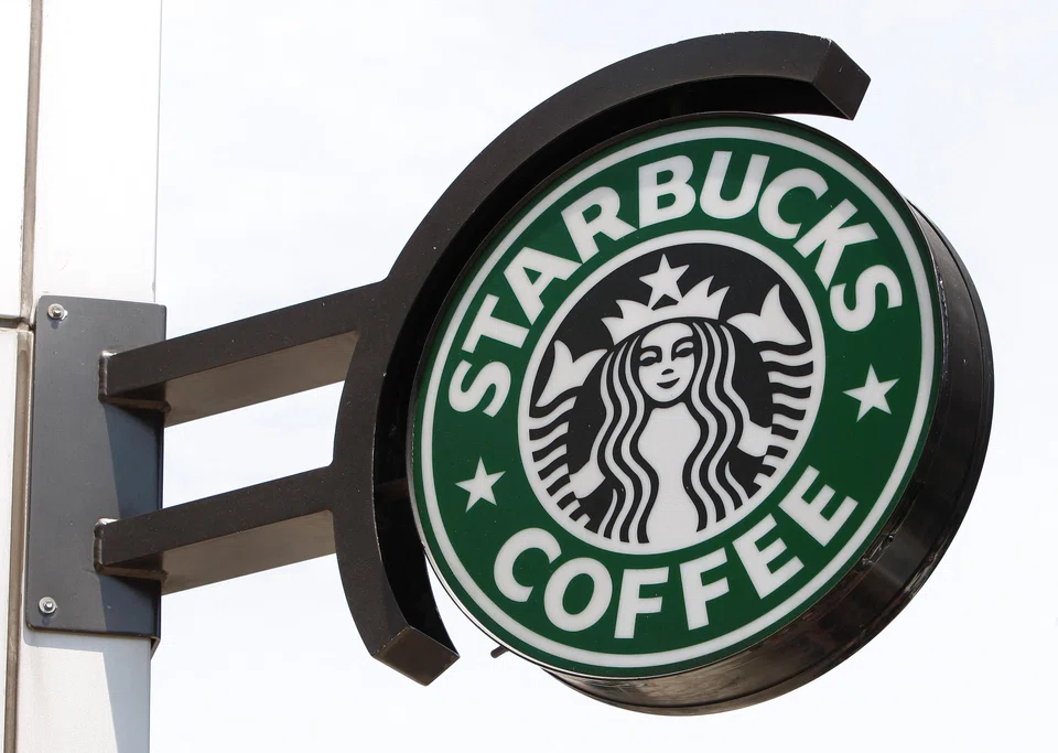 Starbucks has benefited from a younger, more affluent consumer base despite the wider US restaurant industry grappling with a slowdown as sticky inflation prompts people to rethink dining out.