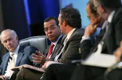 Emirsyah Satar, president of Garuda Indonesia (second from left), at the CEO Forum at the Air Transport Association (IATA) 67th annual general meeting and World Air Transport Summit in 2017. 