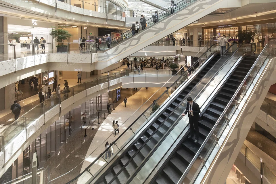 Growth already weakened in the second quarter with a property market slump, falling exports and sluggish retail sales pushing the economy to the brink of deflation.