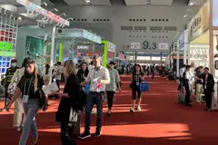 With three days left of the Canton Fair’s final phase, some 157,200 overseas buyers have visited by Saturday (Oct 28), organisers say.