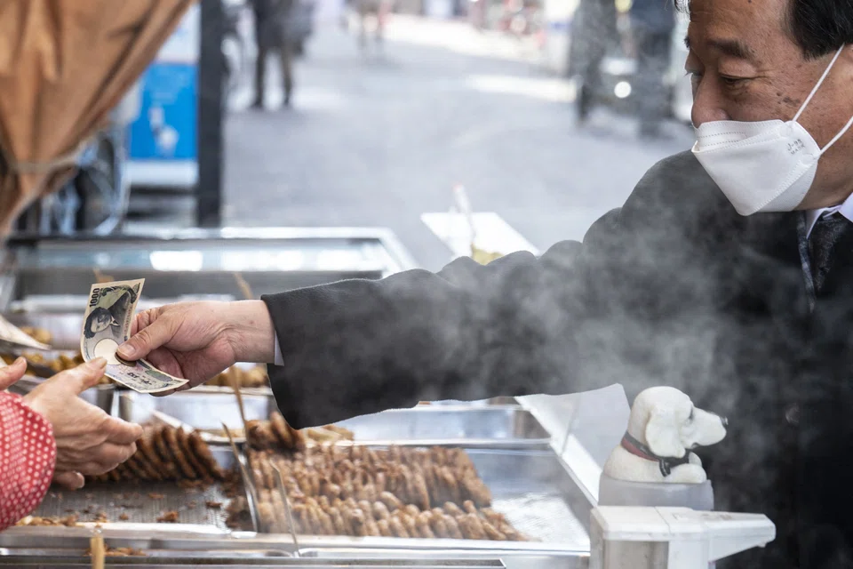 Japan has upgraded its monthly economic assessment in April, the first increase in 4 months, as the number of Covid-19 cases fell and pandemic restrictions were lifted.