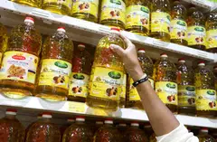 Malaysia will lift the subsidies for 2 kg (4.4 lb), 3 kg and 5 kg cooking oil bottles, which were introduced last year, but will continue subsidising 1 kg packets.