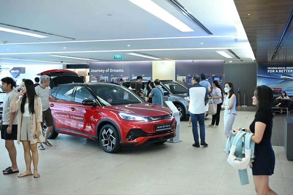 According to LTA numbers, there have been 5,468 EVs registered last year. BYD took the lion’s share at 1,416 – or 25.1 per cent – of the registrations 