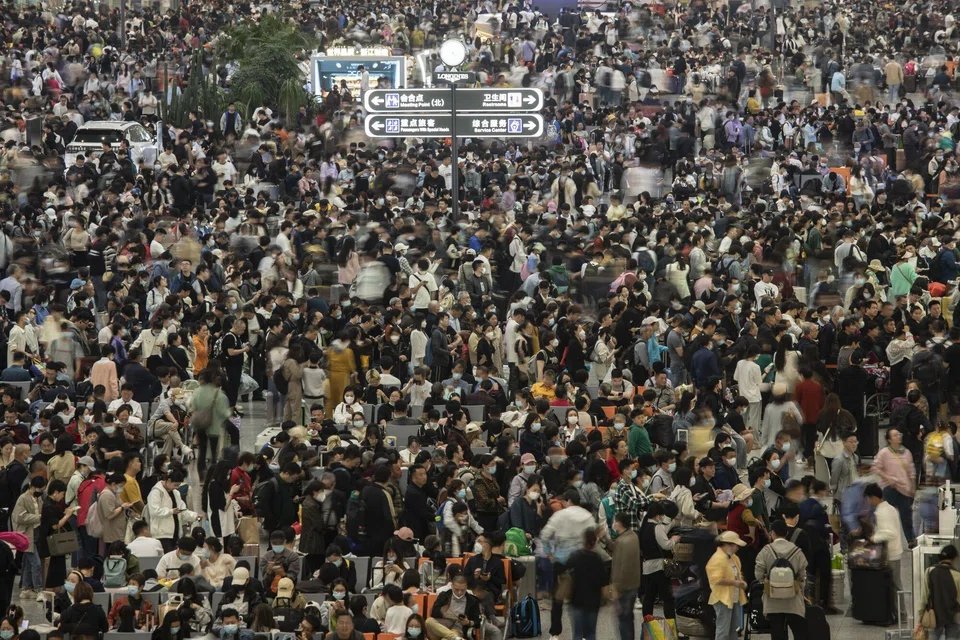 Passenger traffic on the railways alone hit 53.5 million, with national operator China Railway Group earlier saying it expects the figure to hit a record 120 million between Apr 27 to May 4.