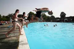 This week has already broken the record for the number of consecutive September days with the temperature topping 30 deg C, according to Britain’s Meteorological Office.