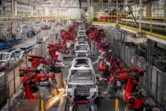 China's official purchasing managers’ index (PMI) fell to 49.5 in October from 50.2, dipping back below the 50-point level demarcating contraction from expansion. 