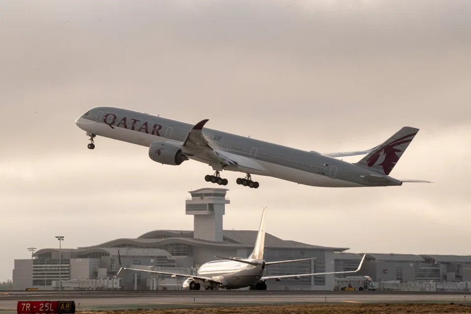 Europe’s Airbus has raised the stakes in a dispute with Qatar Airways over damage to the painted surface of long-haul A350 jets by revoking the contract for a fourth airplane.