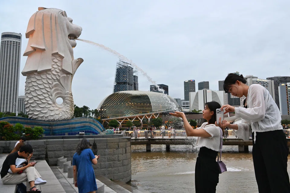 Singapore's tourism arrivals rise to 1,021,036 in March, up from 957,839 visitors recorded in the previous month.