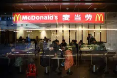 Firms including Mubadala Investment, Qatar Investment Authority (QIA) and China Investment Corp (CIC) are in talks to jointly invest in McDonald’s China operations as minority shareholders.