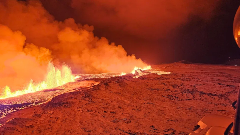 The lava flows being observed prior to Monday’s rupture are fissure eruptions that do not produce ash and are located further away from inhabited areas and infrastructure.