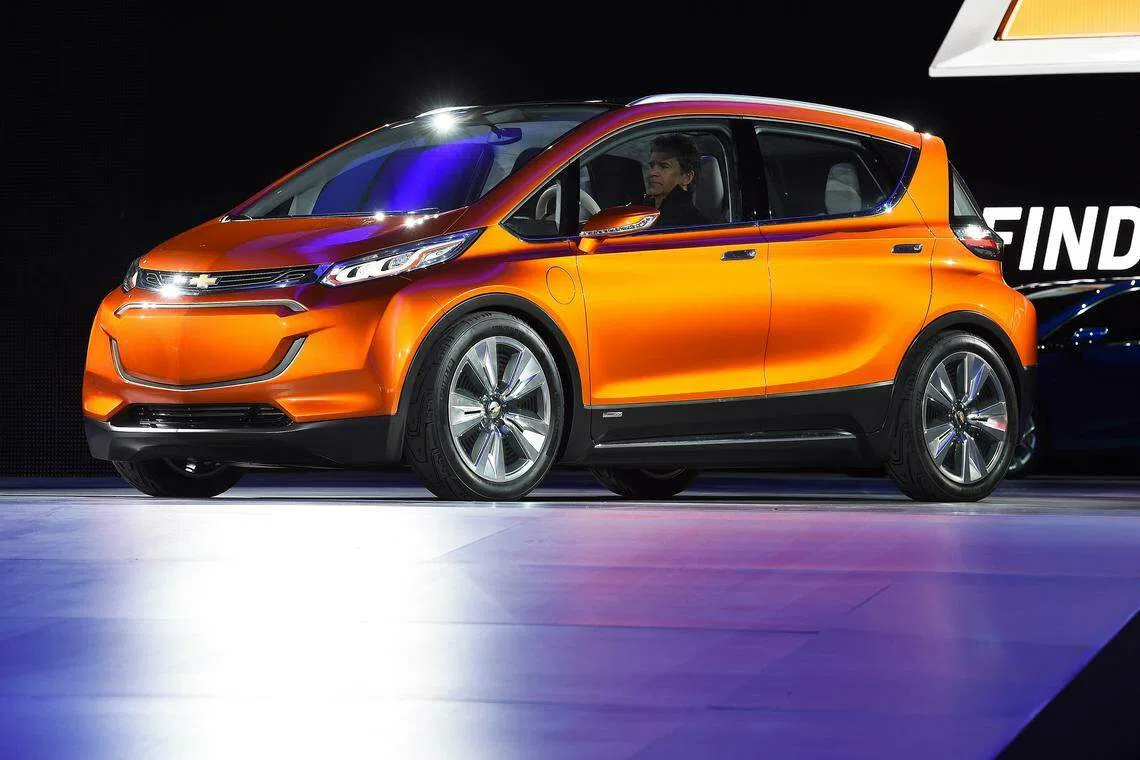 GM commits to produce Chevrolet Bolt electric car
