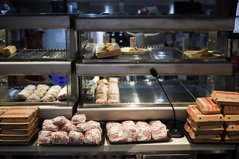 The taxes on junk food and sweetened beverages are forecast to generate 76 billion pesos in additional revenue during the first year, says Philippines’ Finance Secretary Benjamin Diokno.