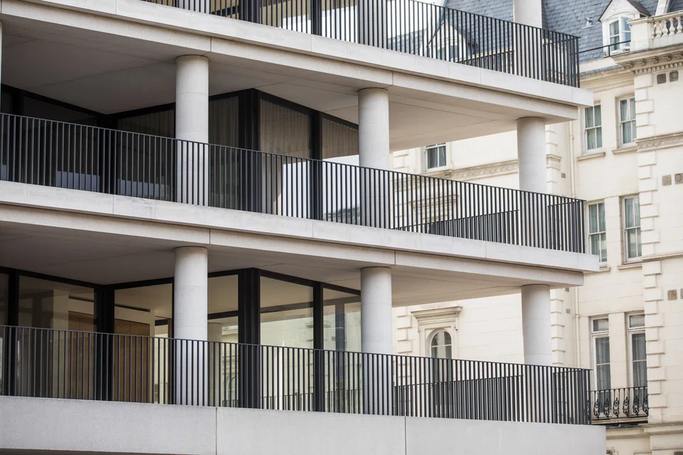 A record £2 billion was invested in UK senior developments in the first nine months of 2022, and the total is set to rise to £3 billion by the end of the year, according to broker Knight Frank. 