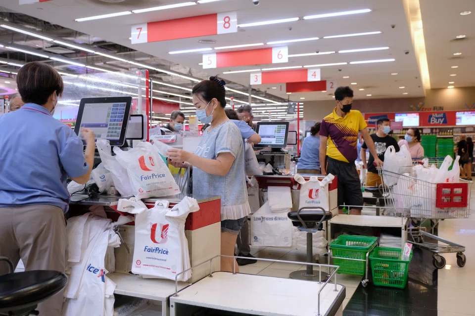 Excluding motor vehicles, retail sales expanded by 16.8 per cent from a year ago, and 4.2 per cent from the previous month, on a seasonally adjusted basis.