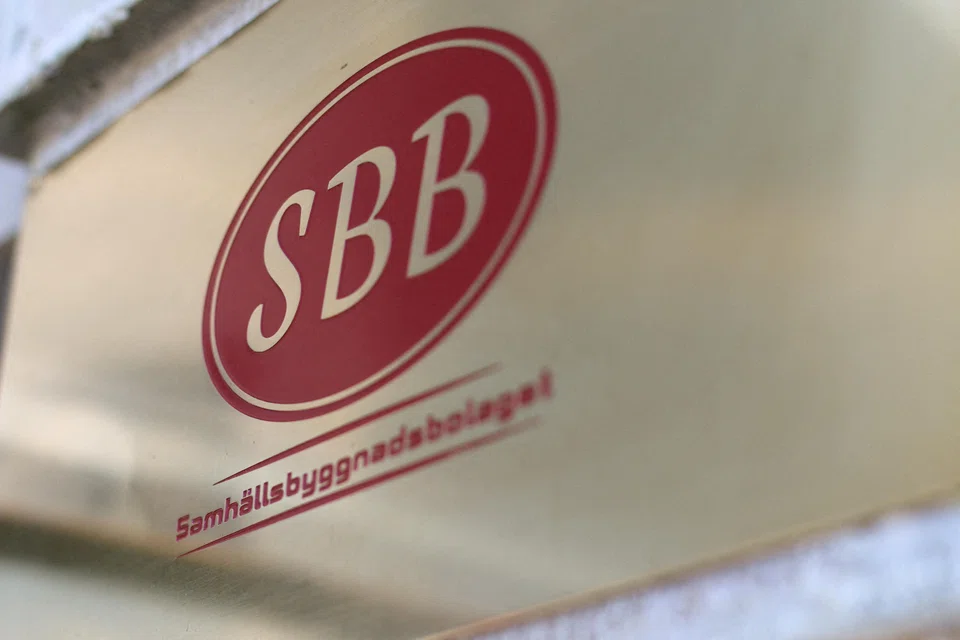 SBB has over the past few years built up a vast amount of debt buying public real estate including social housing, government offices, schools and hospitals.