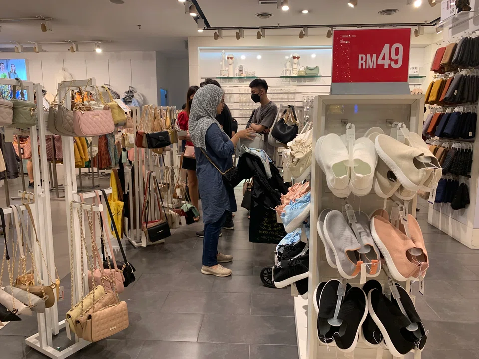 Malaysia’s inflation may have easing in recent months, but Malaysians still feel the pinch of rising cost of living as prices of necessity items continue to increase.