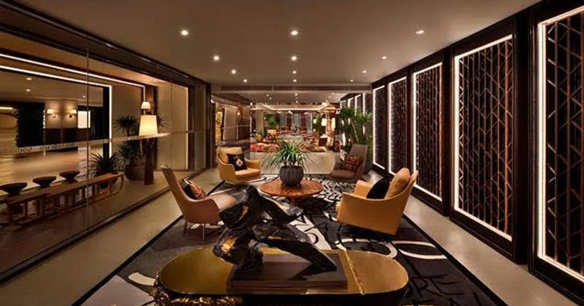 Licence of property agent who brokered S$26 million penthouse deal not ...
