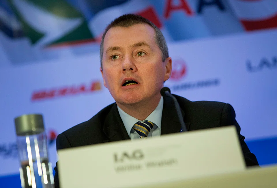Iata director-general Willie Walsh says  the near-term outlook remains positive even as the aviation industry faces new headwinds, such as high oil prices, inflation and workforce shortages.