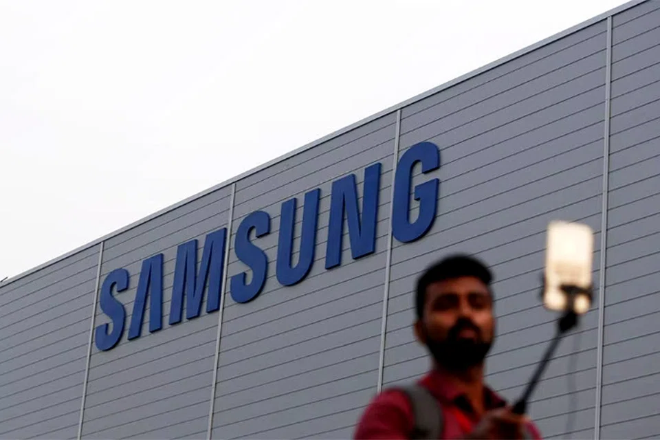“This is a tax dispute involving interpretation of law. We are reviewing the notice and are exploring legal opinion,” a Samsung India spokesperson said.