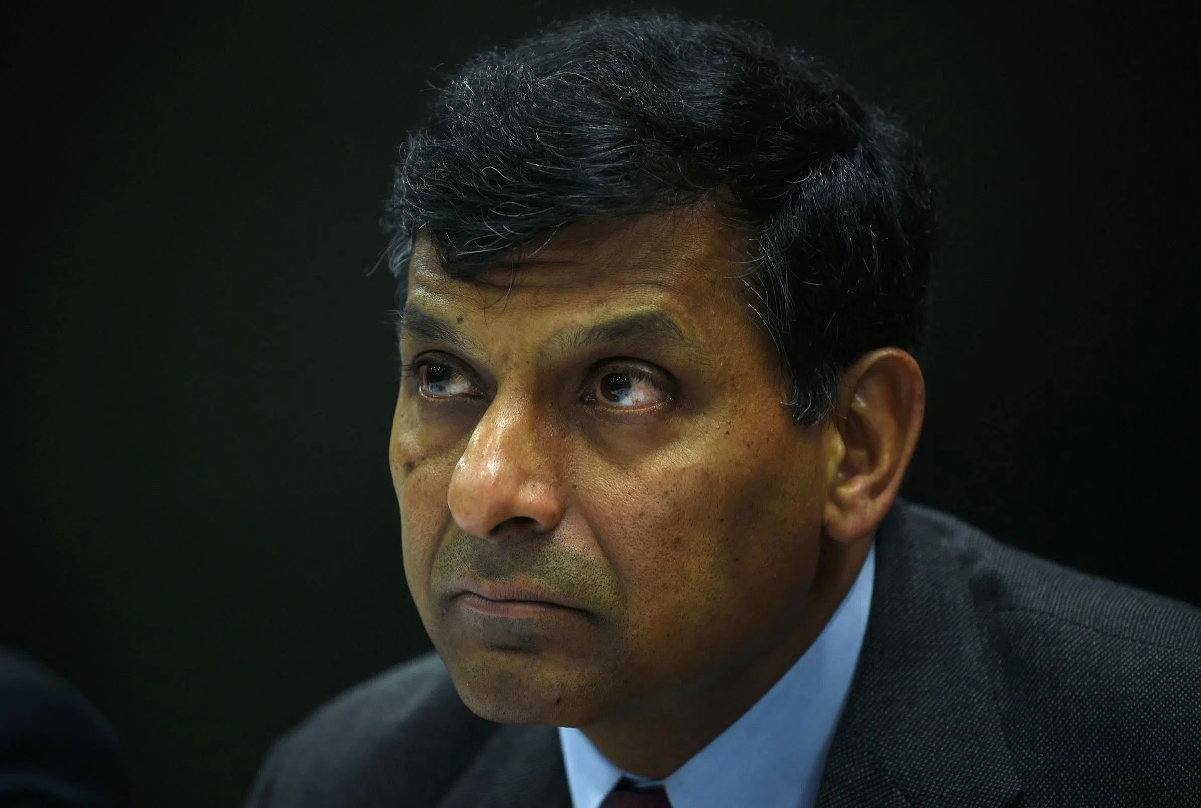 India guessing over future of 'rock star' banker Rajan