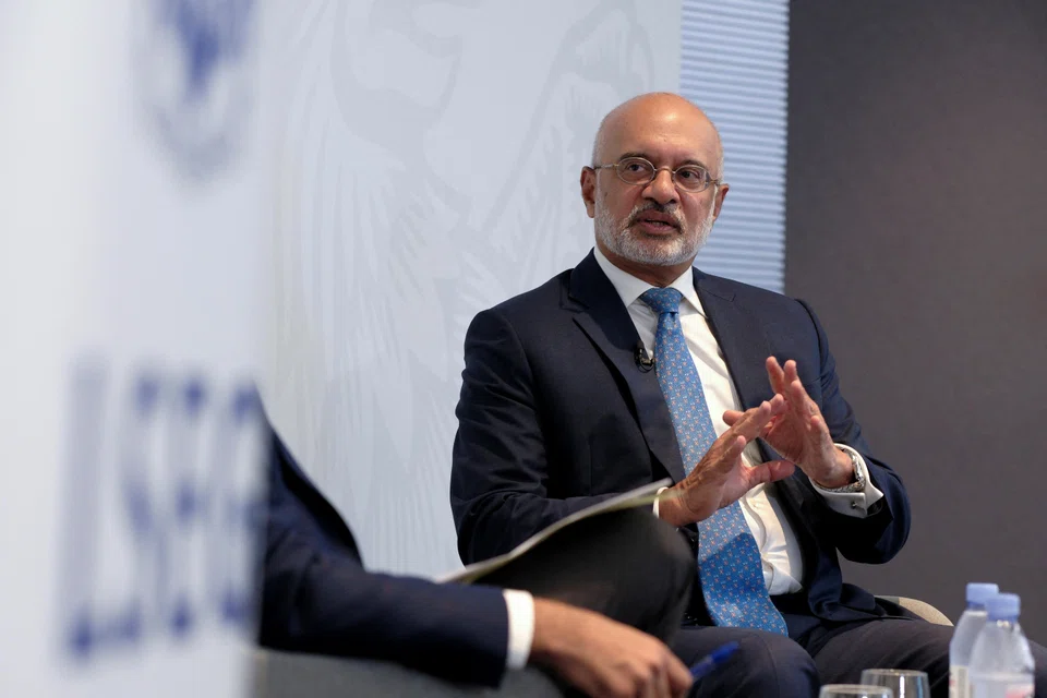 DBS chief executive Piyush Gupta may be in the hot seat now, following the resignation of Optus' CEO.