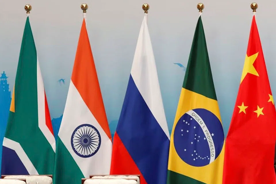 Calls to enlarge the Brics has dominated the agenda at its three-day summit in Johannesburg and exposed rifts between members.